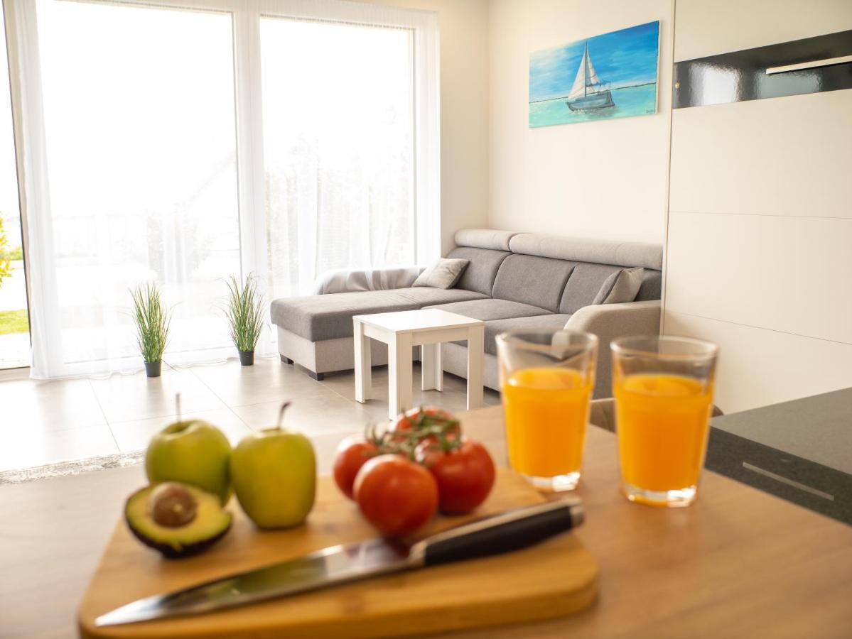 Panorama Superior Apartments - Pool, Garden, Parking Balatonalmadi Exterior photo