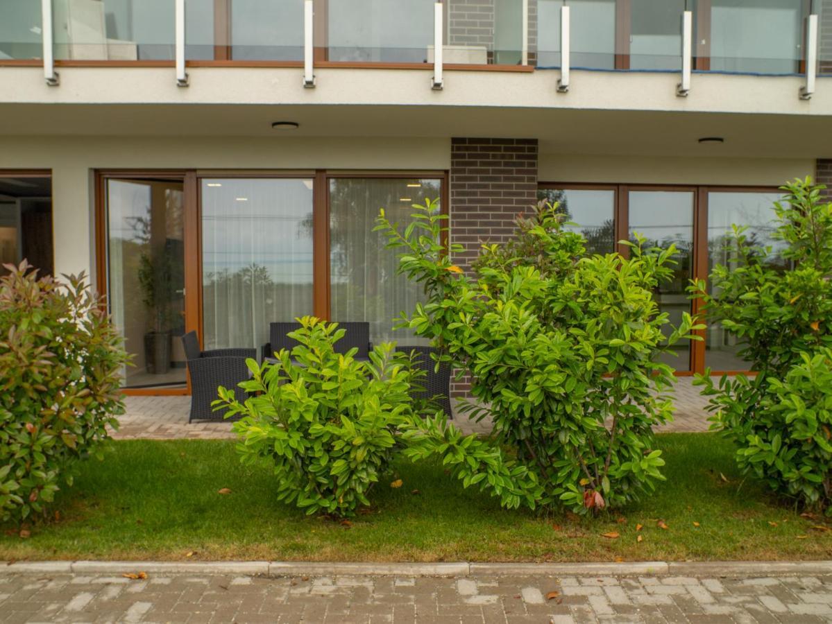Panorama Superior Apartments - Pool, Garden, Parking Balatonalmadi Exterior photo