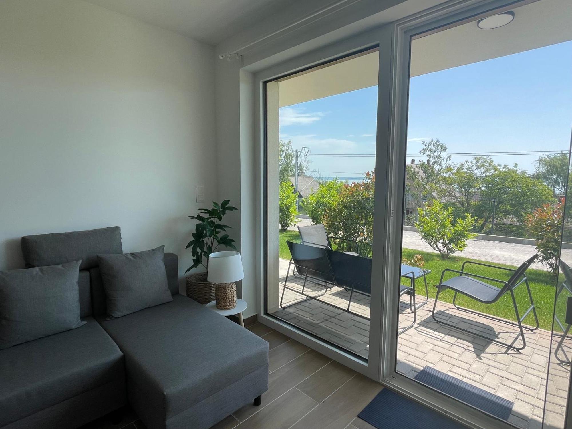 Panorama Superior Apartments - Pool, Garden, Parking Balatonalmadi Exterior photo